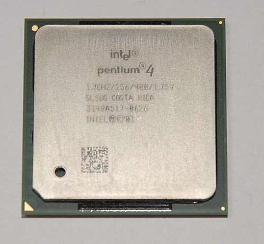 NACE EL PENTIUM