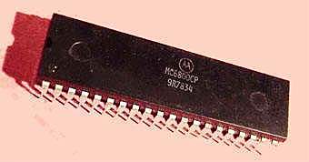 Se empezaron a construir circuitos integrados