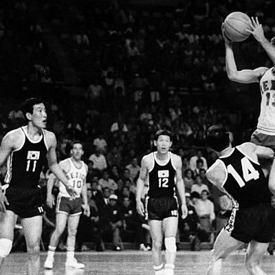 Timeline: Act. 2.1. El baloncesto en México.