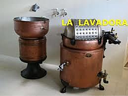 La primera lavadora