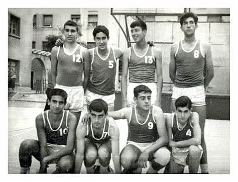 Clark Flores fundo el equipo Transmisores