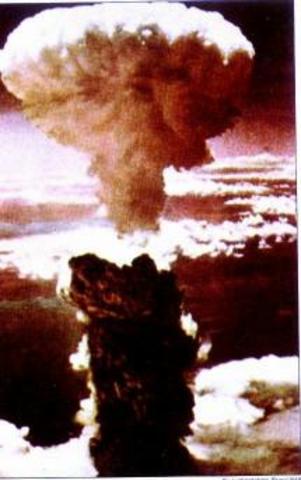 BOMBA ATOMICA EN HIROSHIMA Y NAGASAKI