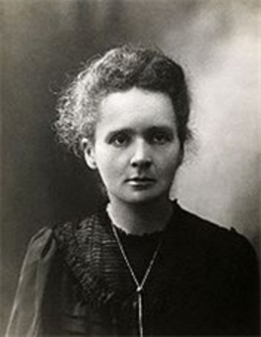 Marie Curie wins Nobel Prize in Physics