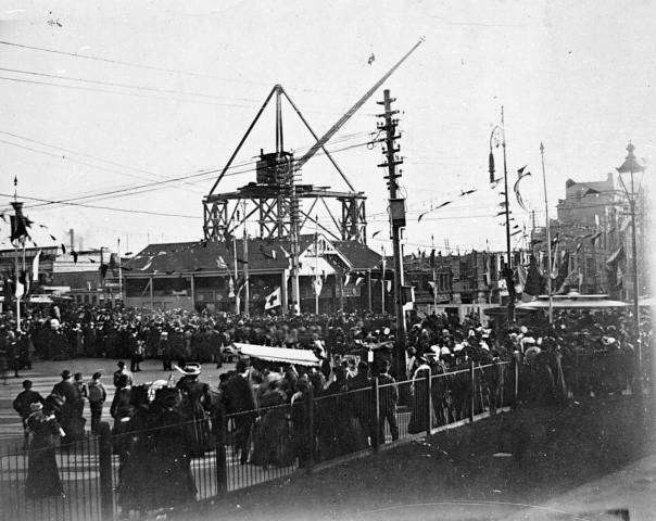 Flinders street station construction