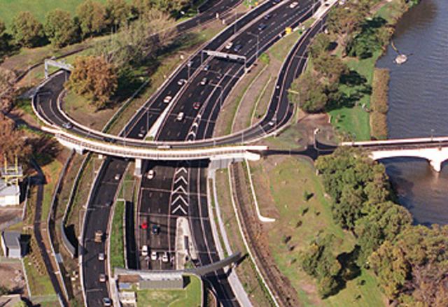 Construction of the CityLink freeways begins