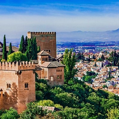 Timeline: Evolución del Turismo en Granada