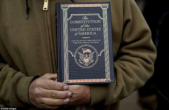 Конституция молодой республики