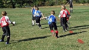 Participe en un torneo de Futbol en la primaria