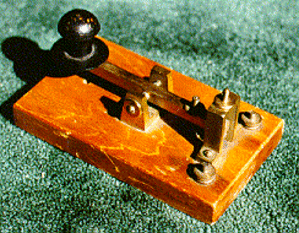 Telegrafo electrico por Samuel Morse y  Alfred Vail