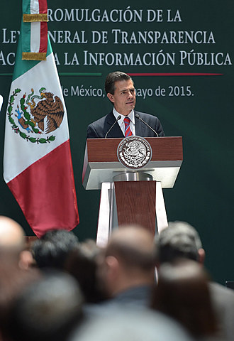 Promulgación de la Ley General de Transparencia y Acceso a la Información Pública