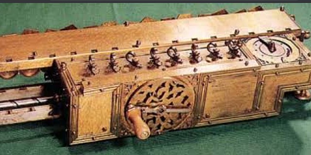 Primera calculadora basica