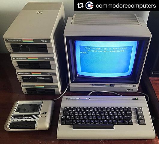 COMMODORE 64