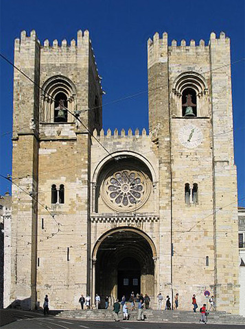 Romanesque and Gothic Architecture