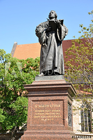 Receives Bachelor's Degree