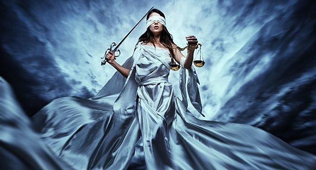 Los Tribunales Administrativos