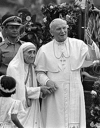 el Papa visita a Maria Teresa