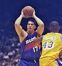 Primer mexicano en jugar en la NBA/ CONADE trató de quitar apoyos a la FMB