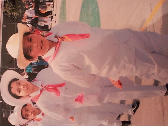 Termino la primaria y entro a la secundaria