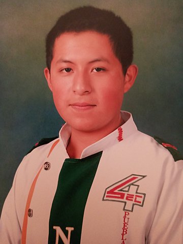 Termino la secundaria y entro al bachiller