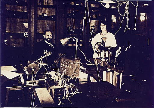 Primer laboratorio en Francia