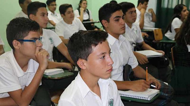 Educación básica y planes de estudio la promoción de los valores
