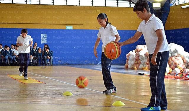 Se incorpora el basquet a Educación física