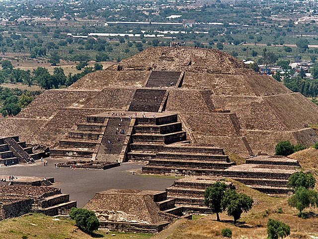 Abandona TEOTIHUACAN