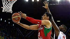 Se da a conocer el baloncesto.