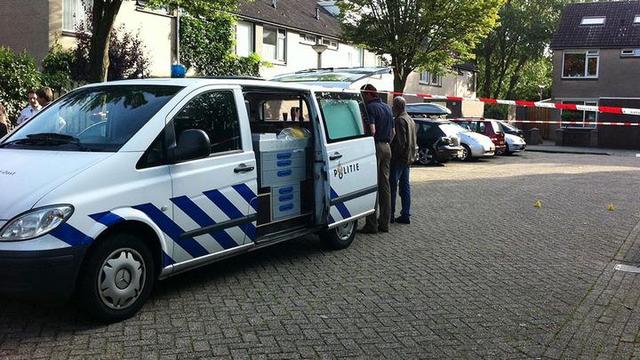 Oss: Politie schiet inbreker neer