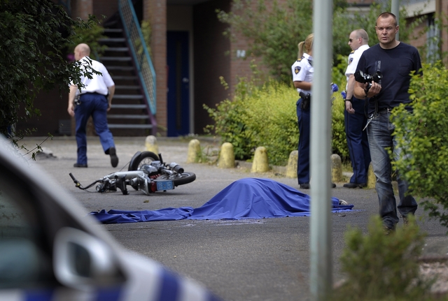 Hoensbroek: Politie schiet verwarde man dood