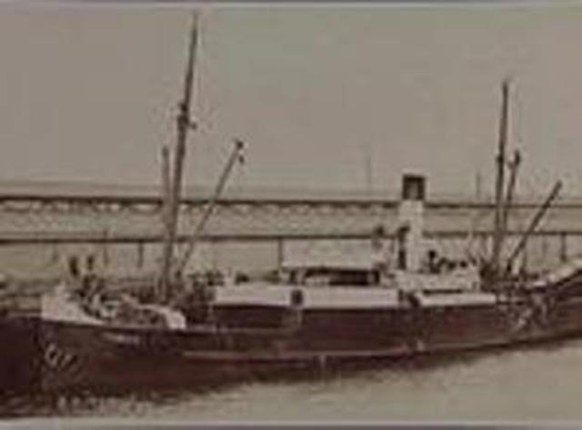 SS Toroa departs Hobart