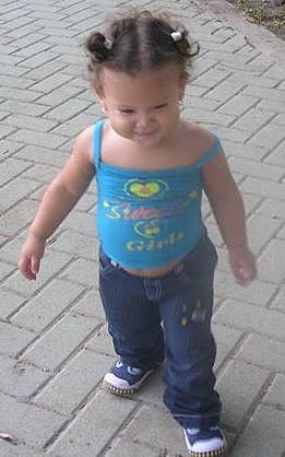 DESFILANDO EN EL PARQUE DE MI BARRIO