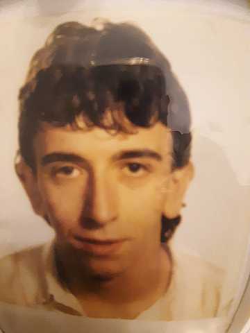 Nire amonaren semea, Jose Luis +Nire osaba