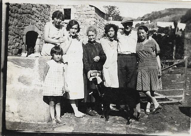 L'enfance des soeurs Roure