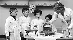 Escuelas de Recuperación expandida.