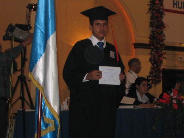 Graduacion del colegio.