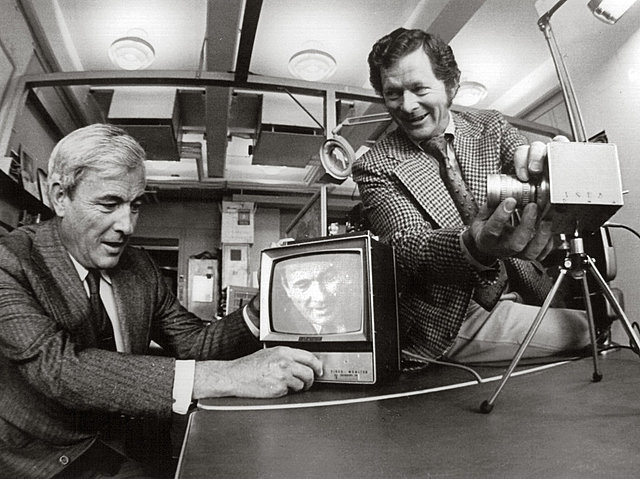 Primer servicio de telefonía móvil