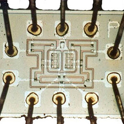 Timeline: 3º Geração os computadores 1965-1971, computadores baseados em circuitos integrados