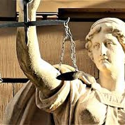 Timeline: POSTCLASSICAL ROMAN LAW UNTIL IRNERIUS