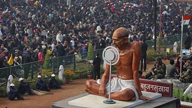 Gandhi fights racial discrimination