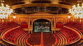 Timeline: Die Geschichte des Theaterstück