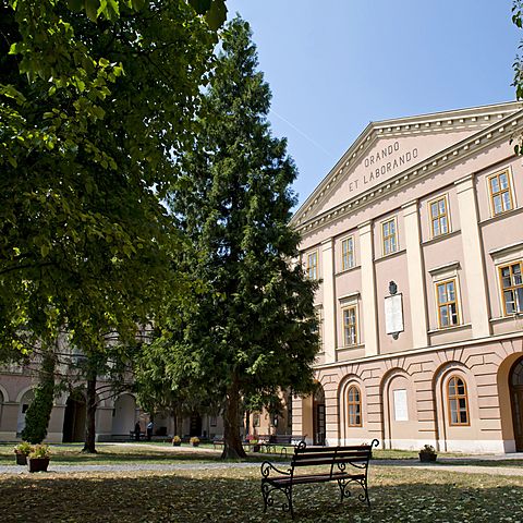 Debreceni kollégium - tanulmányok megkezdése