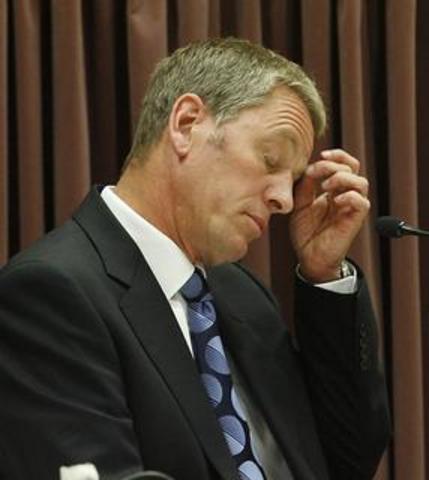 Cop denies misleading jury