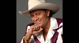 Timeline: Uriel Henao