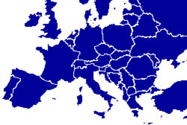 se crea la Open University Británica