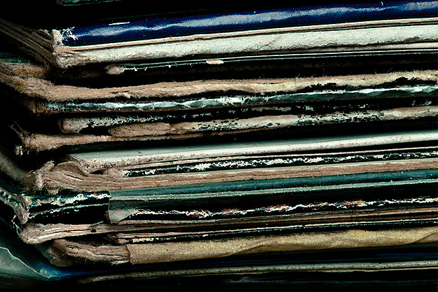 HISTORIA DE LOS ARCHIVOS