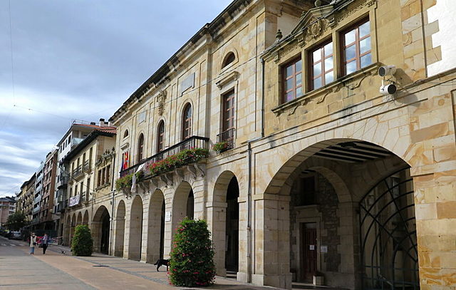 Zumarragako udaletxea berritu