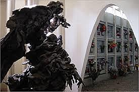 Zumarragako hilerria berritu