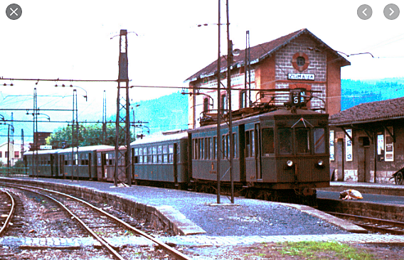 Urolako trenbidea ireki zen