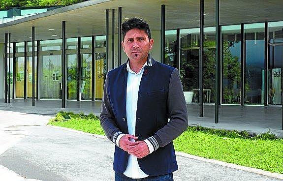 Mikel Serrano alkate